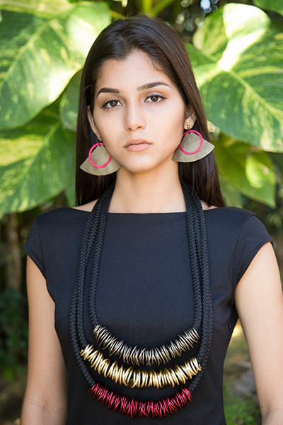 Colares Monica Krexa