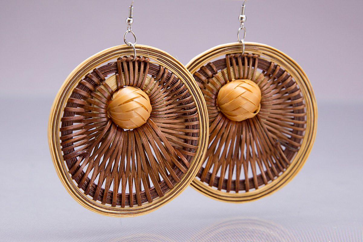 1 Brinco de cipó e piaçava