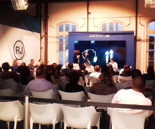 mesaredondaajoiadorio2